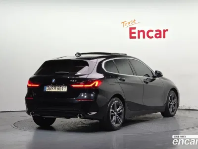 2021 BMW 1-Series 118d Sport, фото 1, лот 10043503