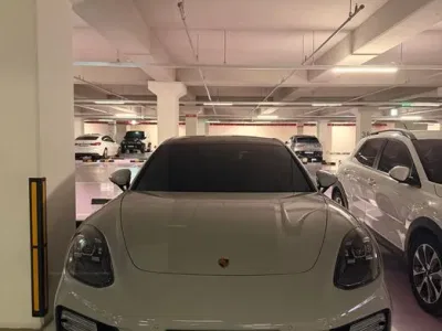 2023 Porsche Panamera 3.0, фото 2, лот 10091612