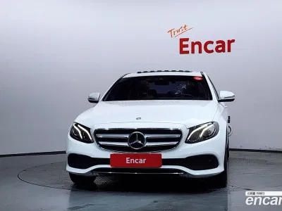 2019 Mercedes-Benz E-Class E300 Avantgarde, фото 2, лот 10063434