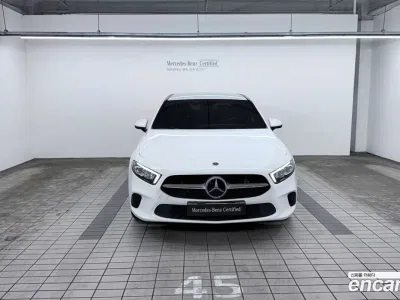 2021 Mercedes-Benz A-Class A220 Sedan, фото 2, лот 10041226