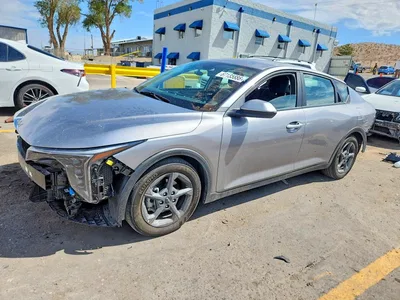 2025 KIA K4 LXS, фото 1, лот 10783400