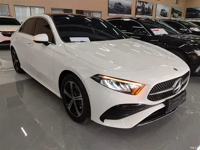 2025 Mercedes-Benz A-Class A 200 L Fashion Edition, фото 4, лот 10284110