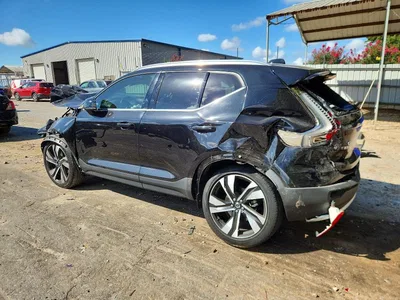 2023 VOLVO XC40 PLUS, фото 2, лот 10876844