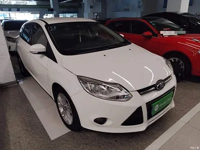 2012 Ford Focus Hatchback 1.6L Automatic Comfort, фото 4, лот 10300021