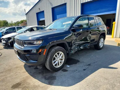 2024 JEEP GRAND CHEROKEE LAREDO, фото 1, лот 10790579