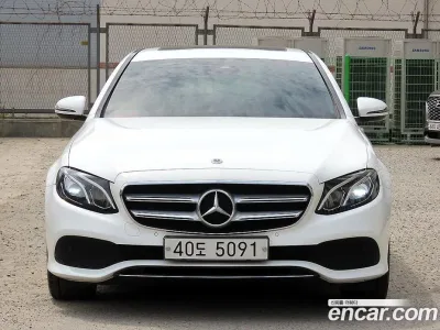 2018 Mercedes-Benz E-Class E200 Avantgarde, фото 1, лот 10169619