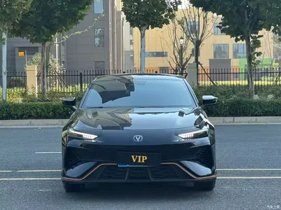 2025 Changan UNI-V 1.5T Sport Edition, фото 2, лот 11062283