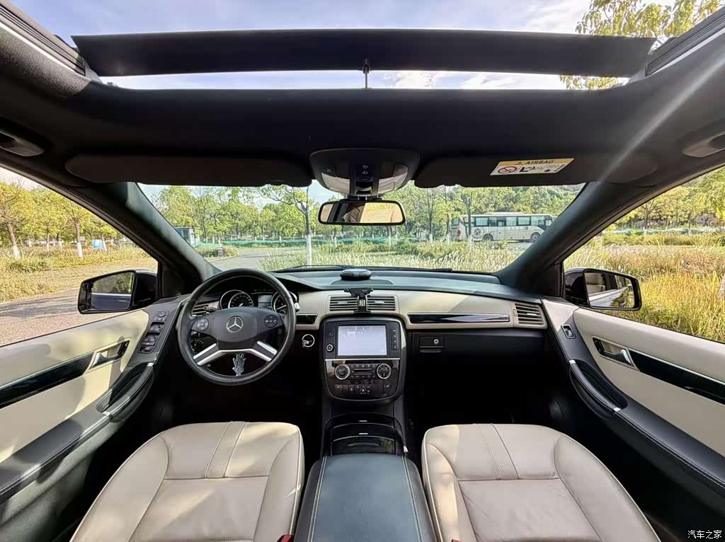 2014 Mercedes-Benz R-Class R 320 4MATIC Luxury, фото 4, лот 11219125