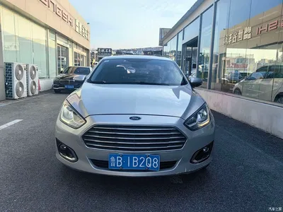2015 Ford Escort 1.5L Automatic Fashion, фото 2, лот 10294741