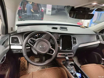 2020 Volvo XC90 T5 Intelligent Luxury 5-Seater, фото 3, лот 10444358