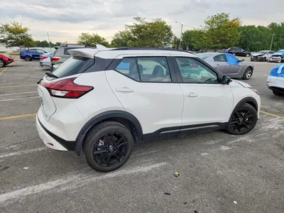 2024 NISSAN KICKS SR, фото 3, лот 10748098