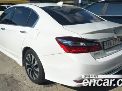 2017 Honda Accord 2.0 Hybrid, фото 4, лот 10033805