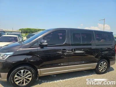 2019 Hyundai Starex 4WD Urban 9-Seater, фото 1, лот 10160657