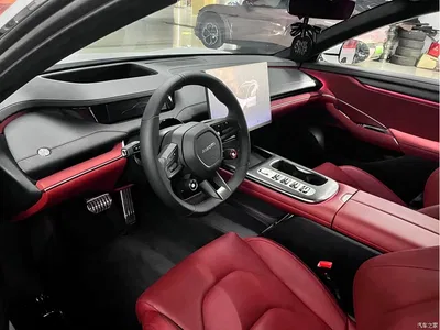 2024 Xiaomi Auto Xiaomi SU7 AWD Extended Range Advanced Smart Driving Max Edition, фото 4, лот 10817590
