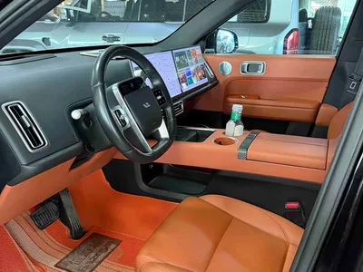2025 Li Auto L6 Pro Smart Renewal Edition, фото 4, лот 10446381
