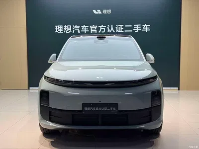 2025 Li Auto L6 Max Smart Renewal Edition, фото 2, лот 10817595