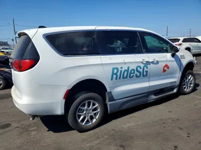 2022 CHRYSLER VOYAGER LX, фото 3, лот 10867809