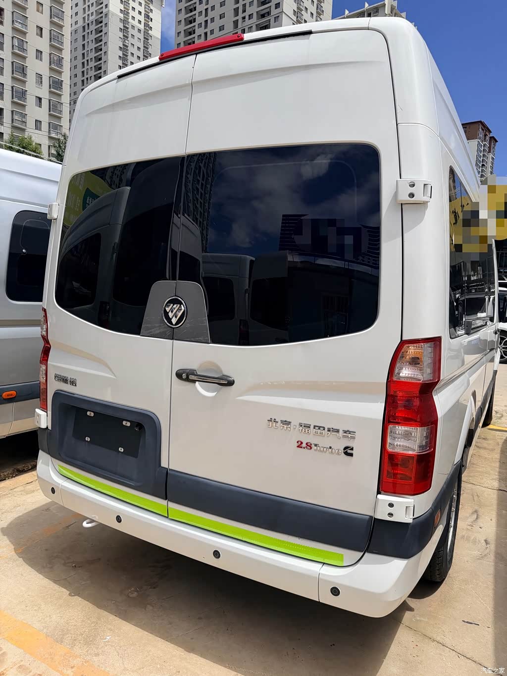 2021 Foton Tuyano 2.8T Manual Tongtu Extended Wheelbase Medium Roof 6/7-Seater F2.8NS6B177L, фото 4, лот 11158775