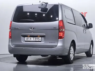 2017 Hyundai Starex 5-Seater VAN, фото 2, лот 10160753