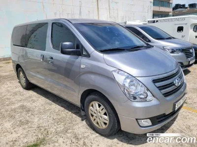 2017 Hyundai Starex 3-Seater VAN, фото 3, лот 10183027