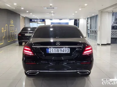 2019 Mercedes-Benz E-Class E220d 4MATIC Exclusive, фото 3, лот 10170308
