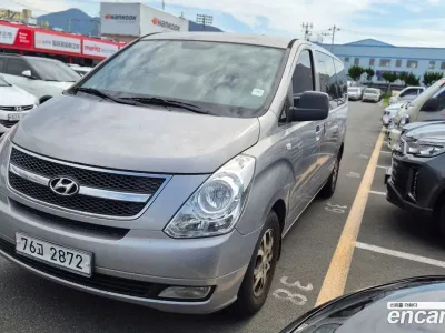 2011 Hyundai Starex 12-Seater Wagon, фото 1, лот 10519319