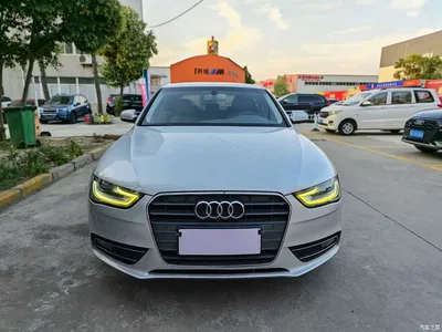 2013 Audi A4L 35 TFSI Automatic Comfort, фото 2, лот 10696595