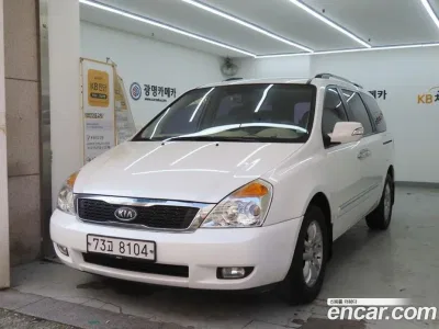 2012 Kia Canival Grand Carnival GLX, фото 2, лот 11140304