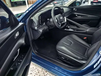 2022 Hyundai Elantra 1.5L CVT LUX Premium Edition, фото 4, лот 10368156