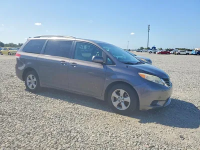 2011 TOYOTA SIENNA LE 8-PASSENGER, фото 4, лот 10516458