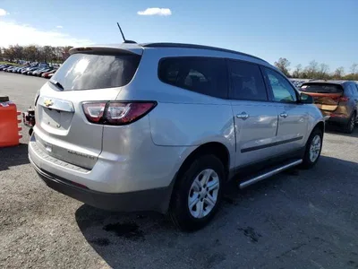 2016 CHEVROLET TRAVERSE LS, фото 3, лот 10974647