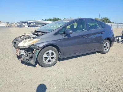 2012 TOYOTA PRIUS THREE, фото 1, лот 10532900