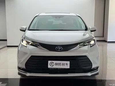 2023 Toyota Sienna 2.5L Hybrid Comfort Edition, фото 2, лот 10324125