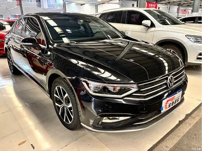 2023 Volkswagen Magotan Model 2 Million Commemorative Edition 330TSI DSG Luxury, фото 3, лот 10429666