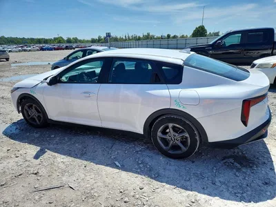 2025 KIA K4 LXS, фото 2, лот 10779324