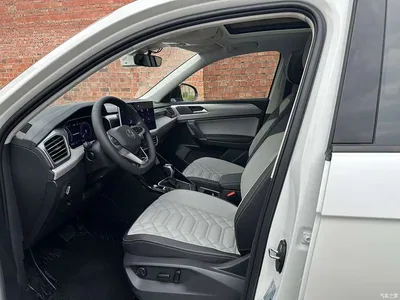 2023 Volkswagen Tayron 330TSI 2WD R-Line High-Performance Edition, фото 4, лот 10407715