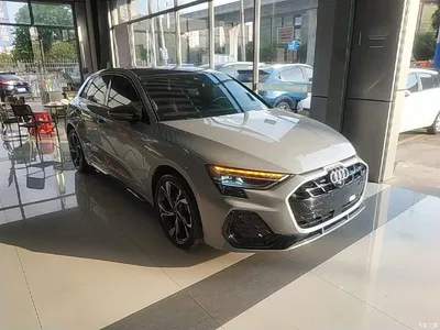 2025 Audi A3 Sportback 35TFSI Flying Premium, фото 4, лот 10768953