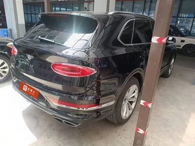 2022 Bentley Bentayga, фото 3, лот 10243182