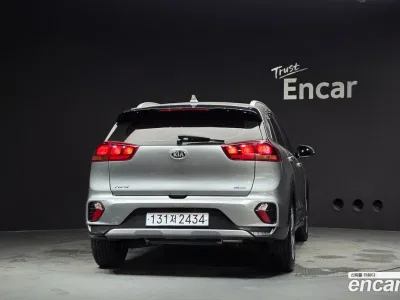 2021 Kia Niro 1.6 HEV, фото 3, лот 10076292