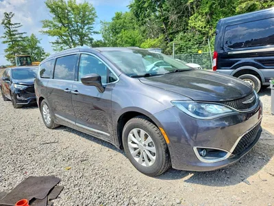 2018 CHRYSLER PACIFICA TOURING L, фото 4, лот 10865370