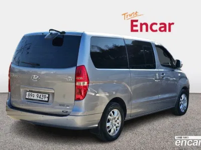 2014 Hyundai Starex 5-Seater VAN, фото 1, лот 10192516