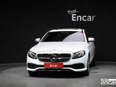 2019 Mercedes-Benz E-Class E300 4MATIC Avnatgarde, фото 3, лот 10166368