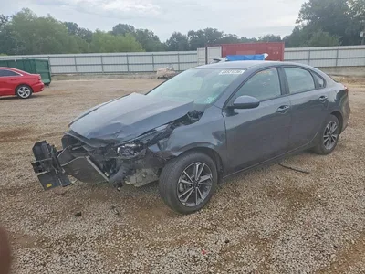 2024 KIA FORTE LXS, фото 1, лот 10781538