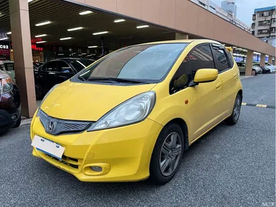 2011 Honda Fit 1.3L Automatic Comfort, фото 1, лот 10415725