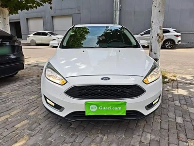 2015 Ford Focus Hatchback 1.6L Automatic Trend, фото 3, лот 10306399