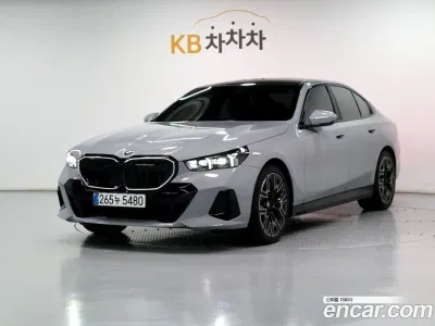 2026 BMW 5-Series 530i xDrive M Sport Pro Special Edition, фото 1, лот 10207128