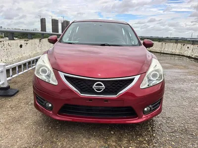 2013 Nissan Tiida 1.6L CVT Cool Edition, фото 2, лот 10342043