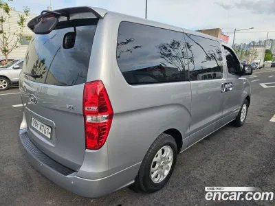 2015 Hyundai Starex 12-Seater Wagon, фото 2, лот 10160971