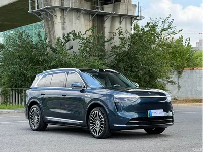 2025 AITO Wenjie AITO M8 Model Extended Range Ultra Edition 53.4kWh 5-Seater, фото 3, лот 10445742