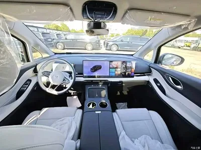 2025 Voyah Auto Voyah Dreamer PHEV AWD Excellent Kunpeng Edition, фото 3, лот 10812236